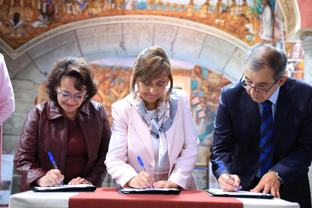 Firman gobiernos federal y estatal convenio para construcción de la Universidad Nacional Rosario Castellanos en Tlaxcala